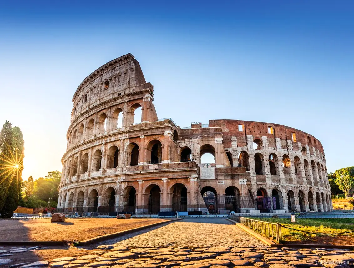 Visita guiada matutina al Coliseo dentro del combinado con el Vaticano
