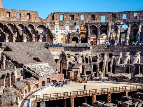 Kolosseum Arena-Tour mit Einlass durch das Gladiatorentor